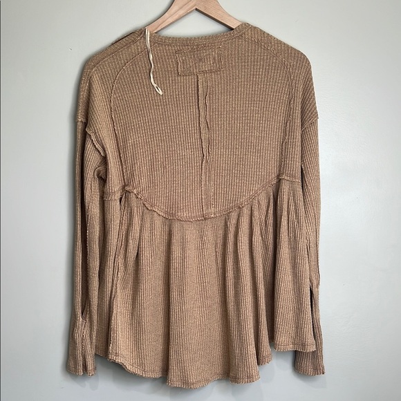 We the Free Waffle Knit Shirt Tan Peplum Knit Top XS - Picture 7 of 10